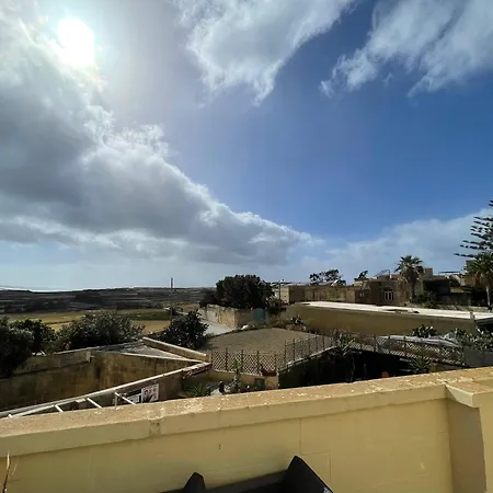 Tal Jordan Tranquil Escape Għarb