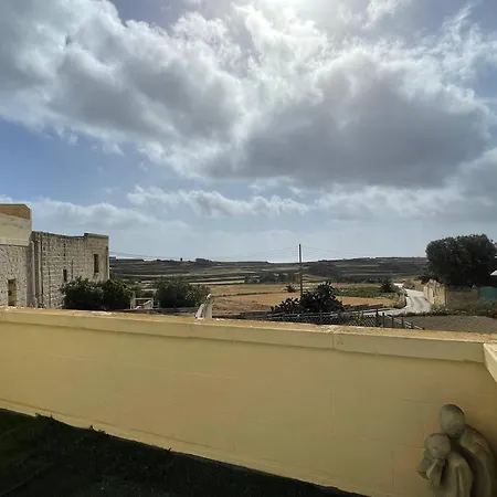 Apartmán Tal Jordan Tranquil Escape Għarb